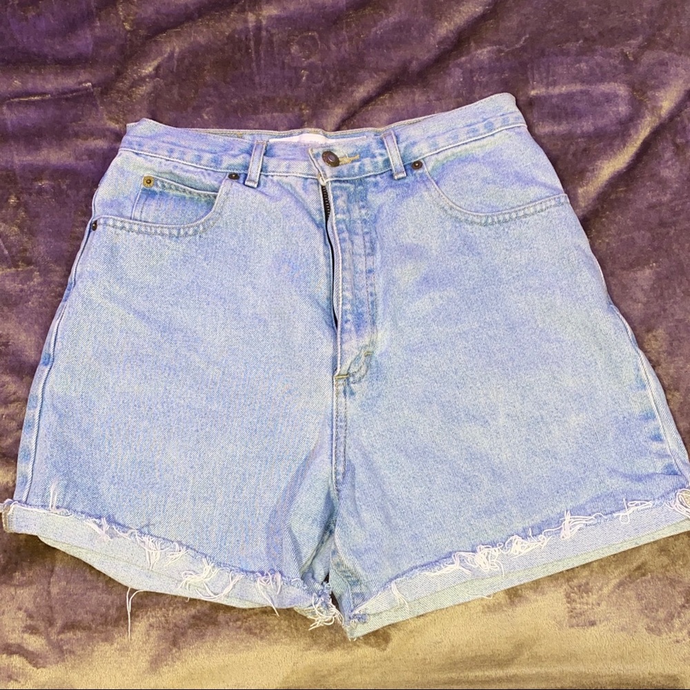 light wash high waisted mom jean shorts
